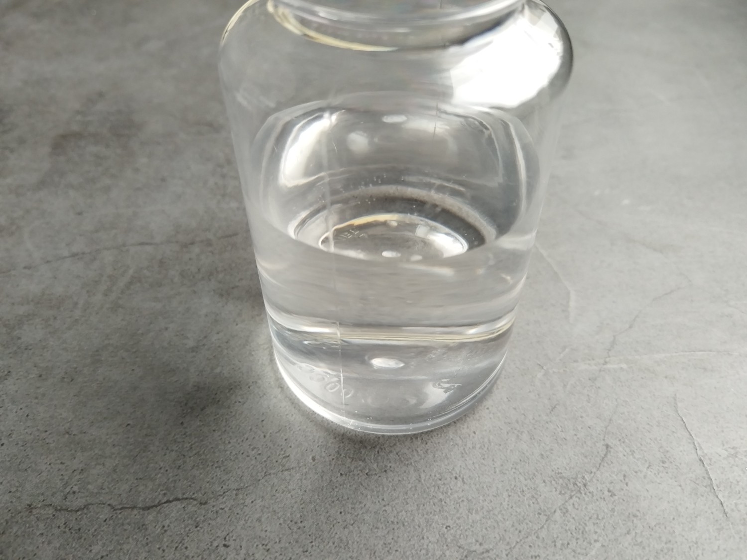 液体融雪剂在冬季路路与机场除雪领域中的主题利用：从机场跑路到钢结构桥梁，冰雪交通的“流动防线”